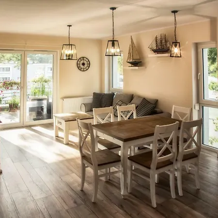 Antoni Pogorzelica (Gmina Rewal)